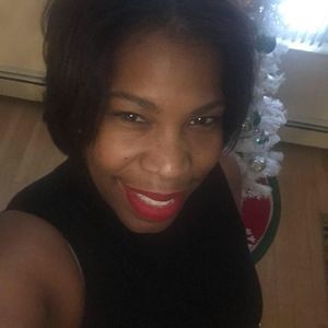 Meet your Posher, Latosha